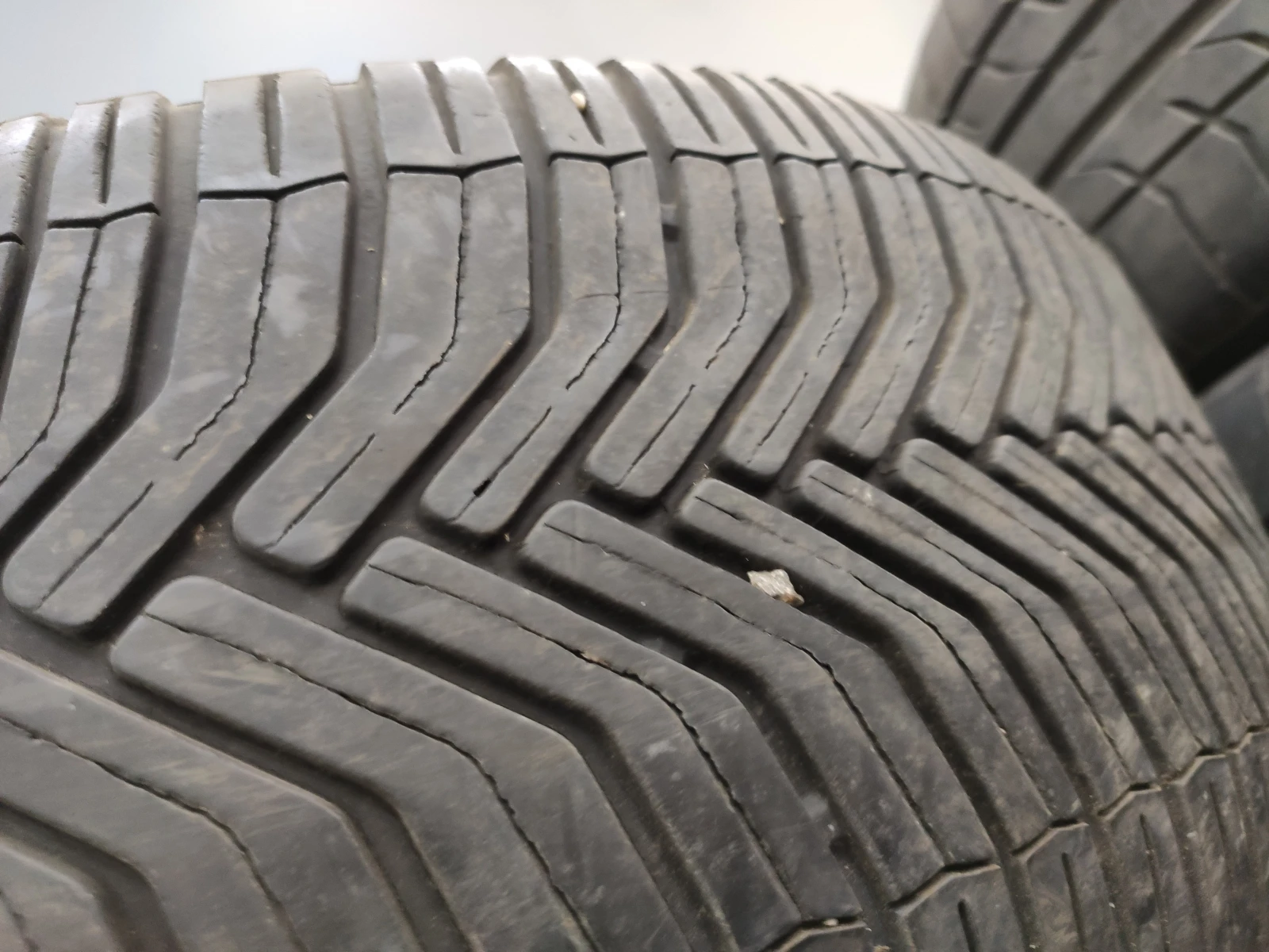  235/55R17 | Mobile.bg   4