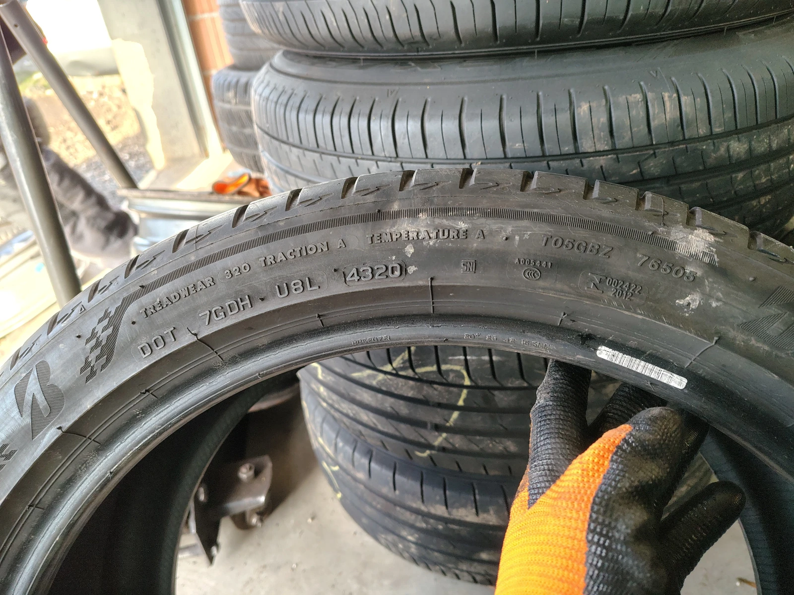  255/40R20 | Mobile.bg   5