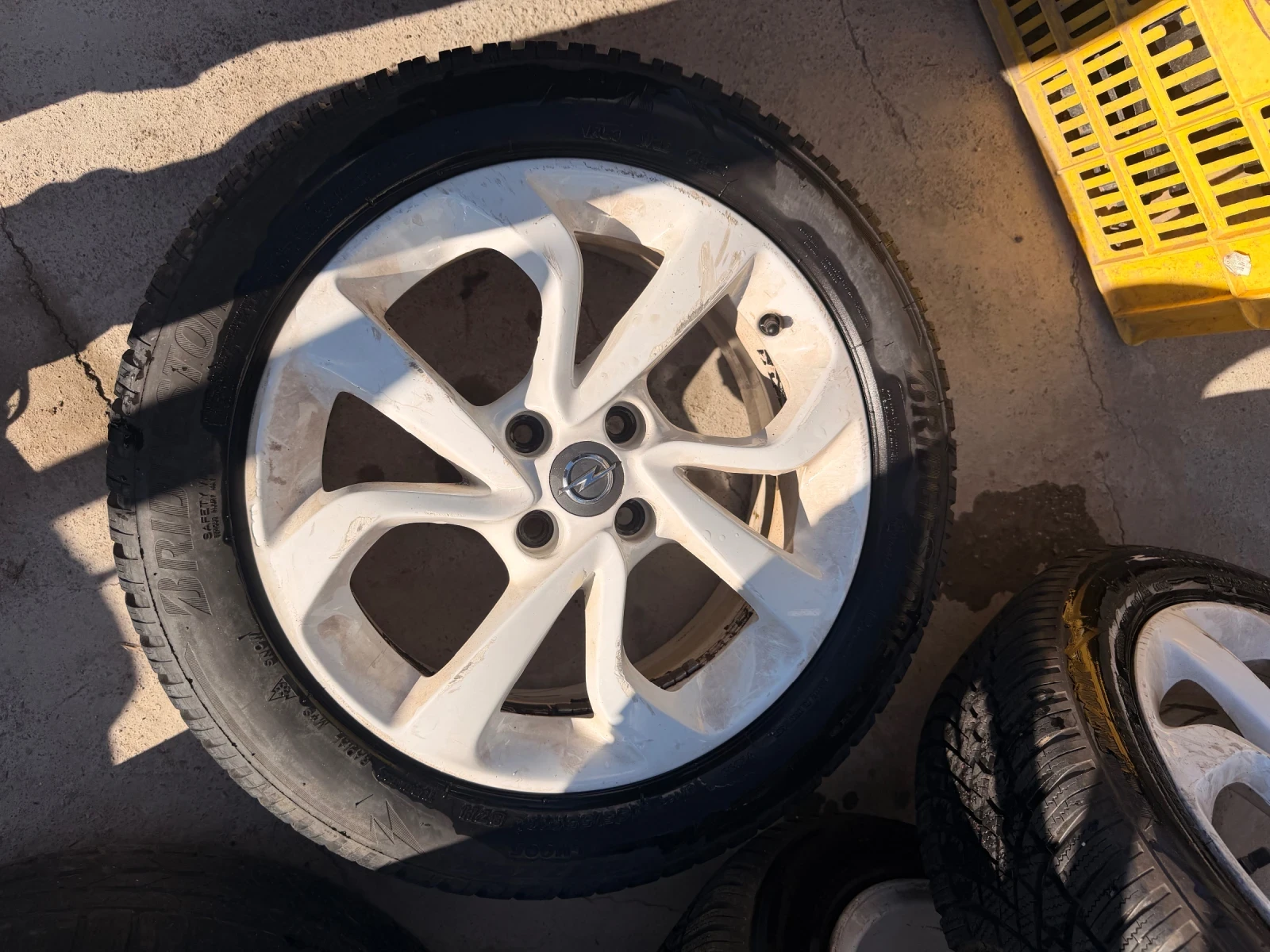 ���� � ������ 195/55R16 �� Opel Corsa | Mobile.bg � ����������� 4
