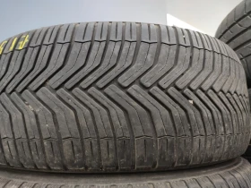 Гуми Всесезонни 235/55R17, снимка 2 - Гуми и джанти - 49115788