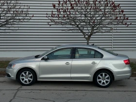 VW Jetta 2.5 SE Sport / DSG / Navi, снимка 12