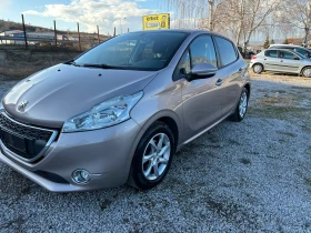 Peugeot 208 1.2, снимка 9