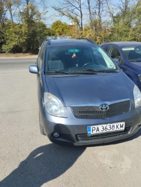  Toyota Corolla verso