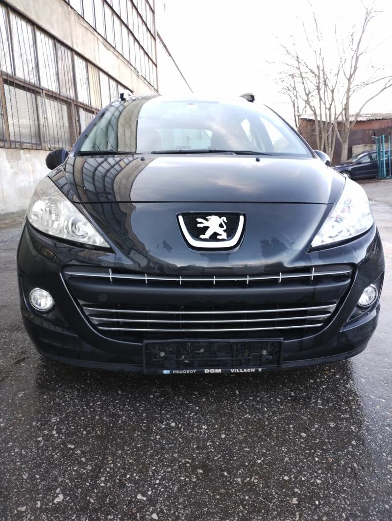 Peugeot 207 1400куб.см. евро 5, снимка 1 - Автомобили и джипове - 47533474