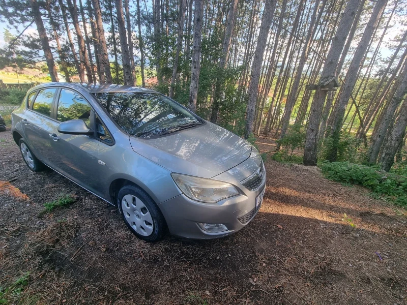 Opel Astra, снимка 4 - Автомобили и джипове - 47339835