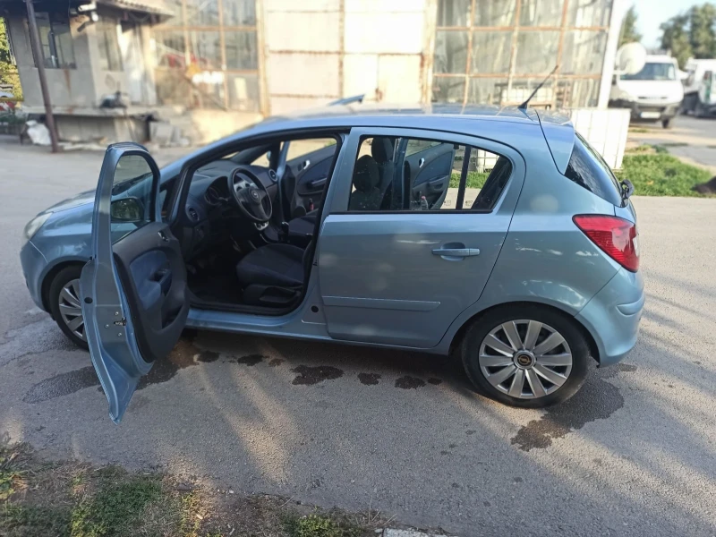 Opel Corsa, снимка 16 - Автомобили и джипове - 47584059