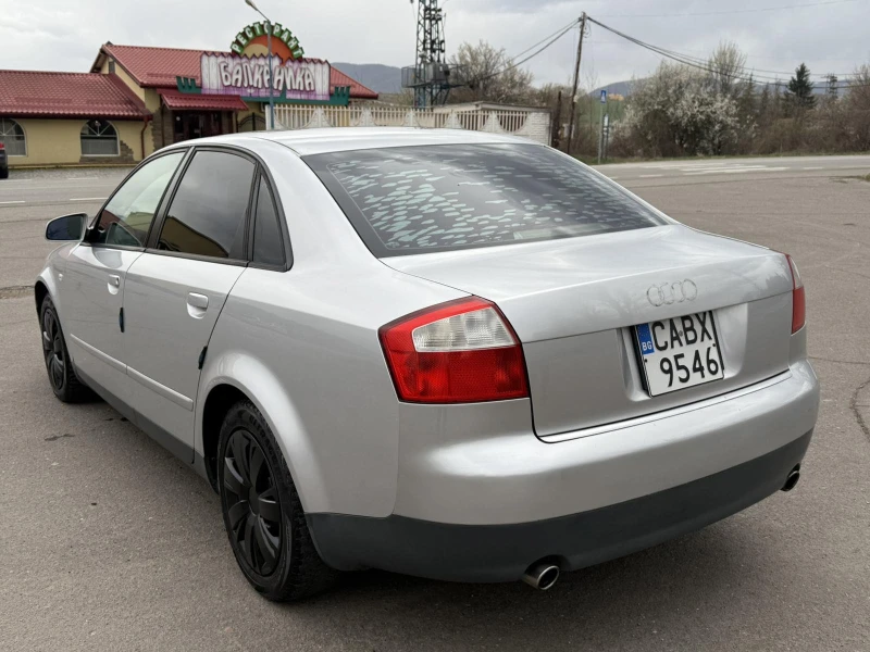 Audi A4 1.8/Бензин, снимка 6 - Автомобили и джипове - 49702743