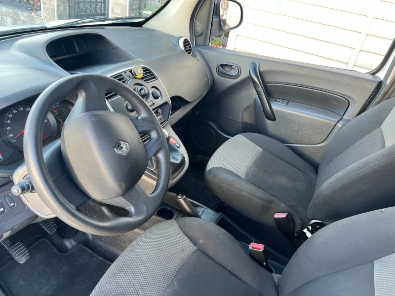 Renault Kangoo, снимка 8 - Автомобили и джипове - 50852178