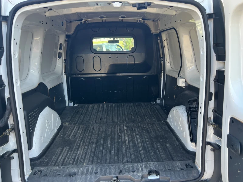 Renault Kangoo, снимка 9 - Автомобили и джипове - 50852178