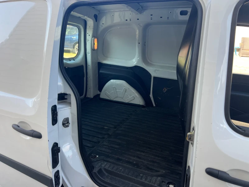 Renault Kangoo, снимка 10 - Автомобили и джипове - 50852178