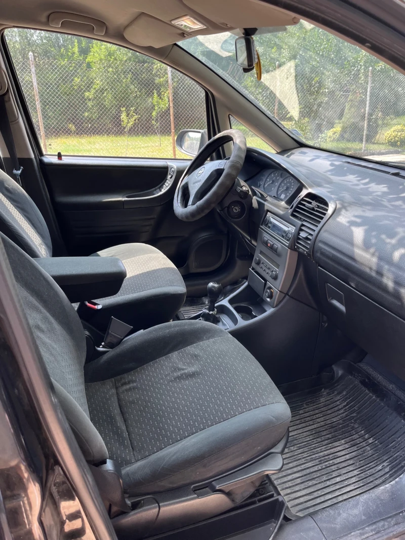 Opel Zafira 2.0 dti 6+ 1 , снимка 7 - Автомобили и джипове - 51234192