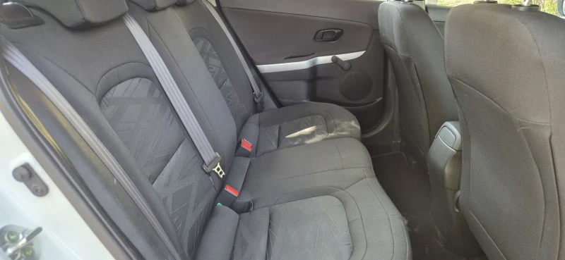Kia Ceed 1.6-135кс. КЛИМА, снимка 11 - Автомобили и джипове - 51570934