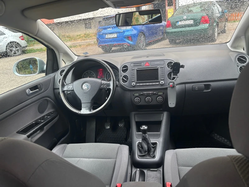 VW Golf Plus 2.0, снимка 7 - Автомобили и джипове - 52260753