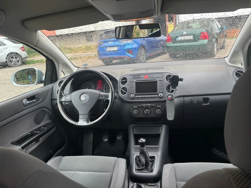 VW Golf Plus 2.0, снимка 10 - Автомобили и джипове - 52260753