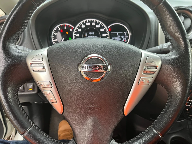 Nissan Note, снимка 10 - Автомобили и джипове - 52360127