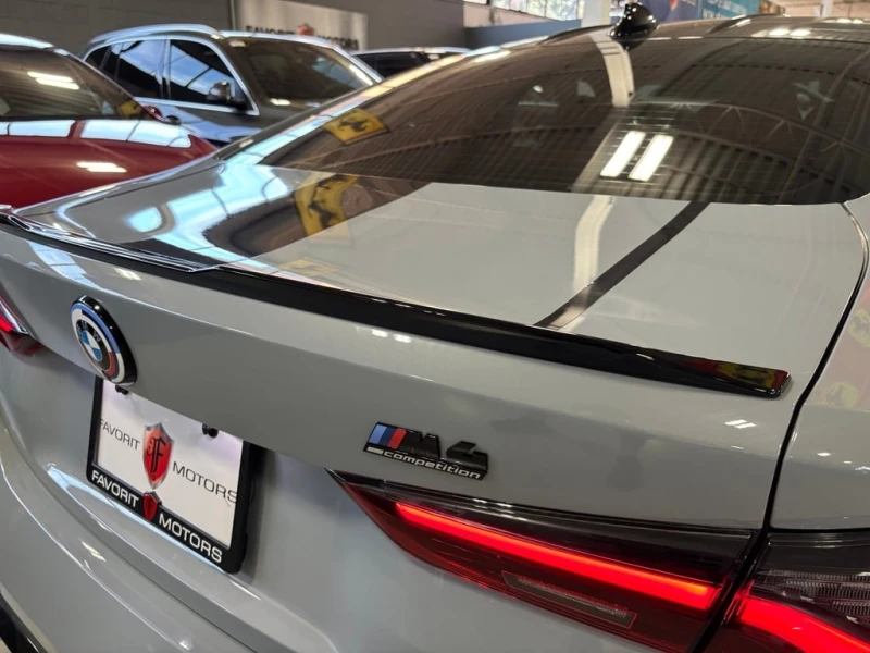 BMW M4 * Competition Coupe| XDRIVE| AWD| CARBONROOF| ORAN, снимка 15 - Автомобили и джипове - 52830617