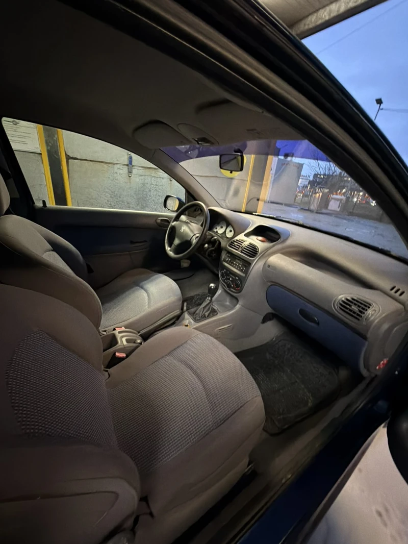 Peugeot 206, снимка 4 - Автомобили и джипове - 53249195