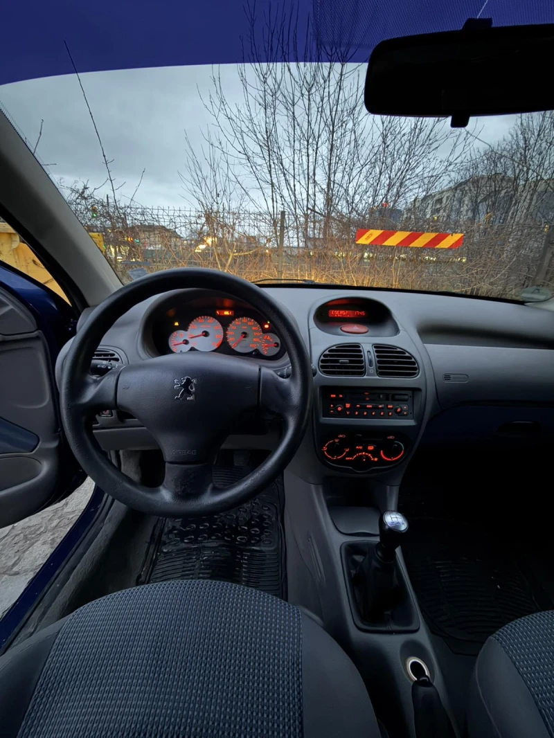 Peugeot 206, снимка 10 - Автомобили и джипове - 53249195
