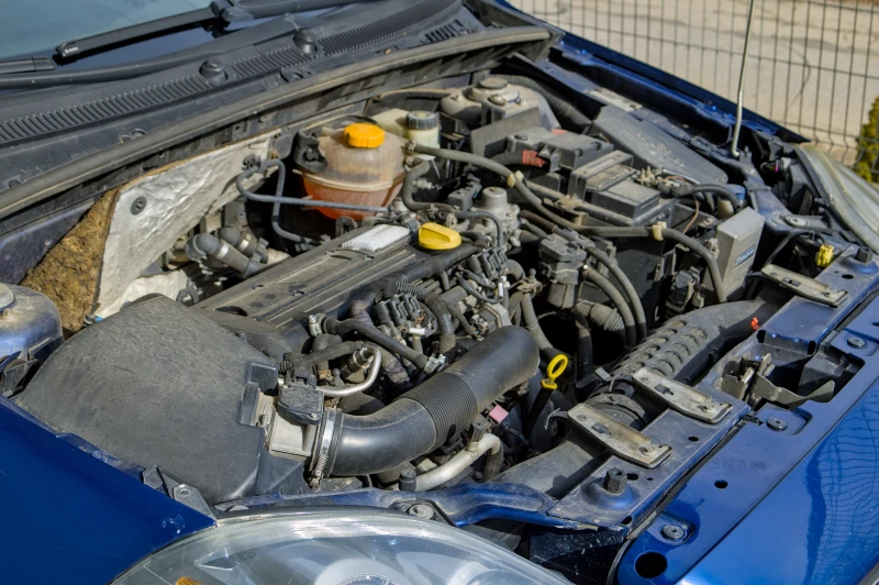 Fiat Croma 2.2 16v automatic, снимка 6 - Автомобили и джипове - 53537598