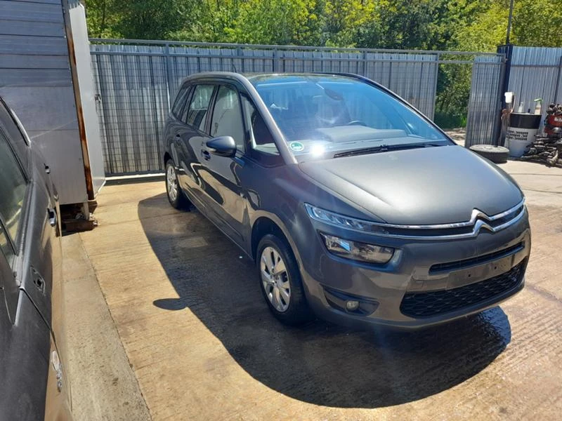 Citroen Grand C4 Picasso 1.6hdi, снимка 2 - Автомобили и джипове - 47180935