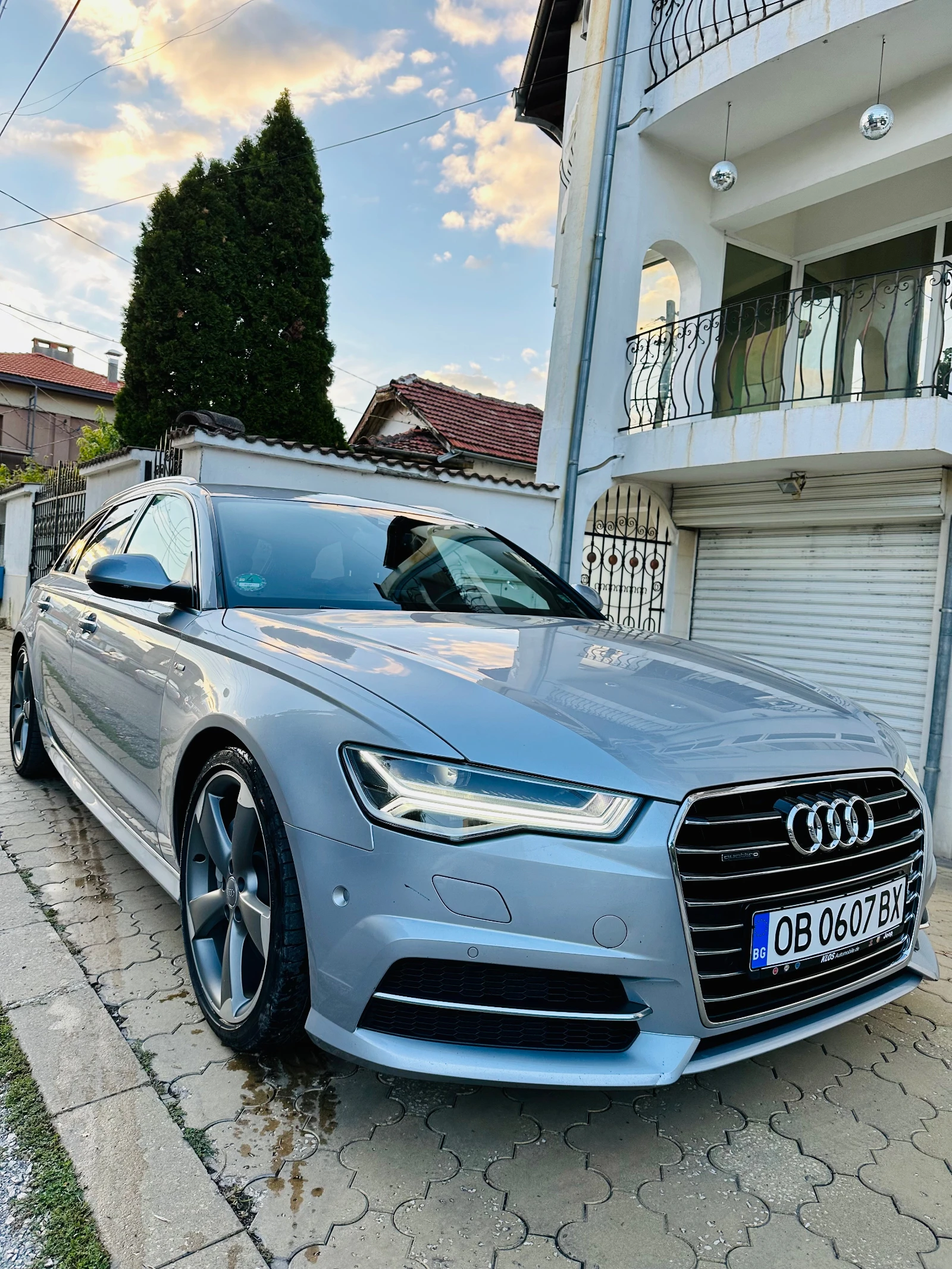 Audi A6 3.0TDI S-line 272 Пълна сервизна история в Ауди - изображение 4