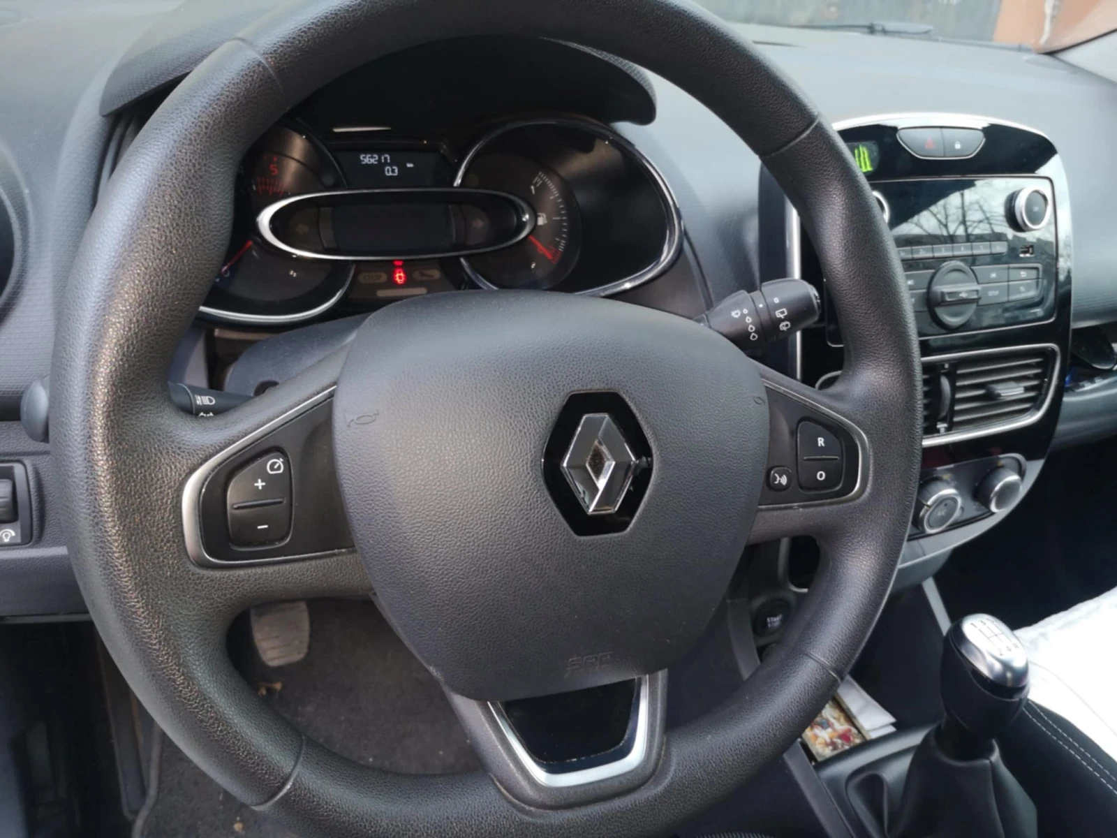 Renault Clio  - изображение 8