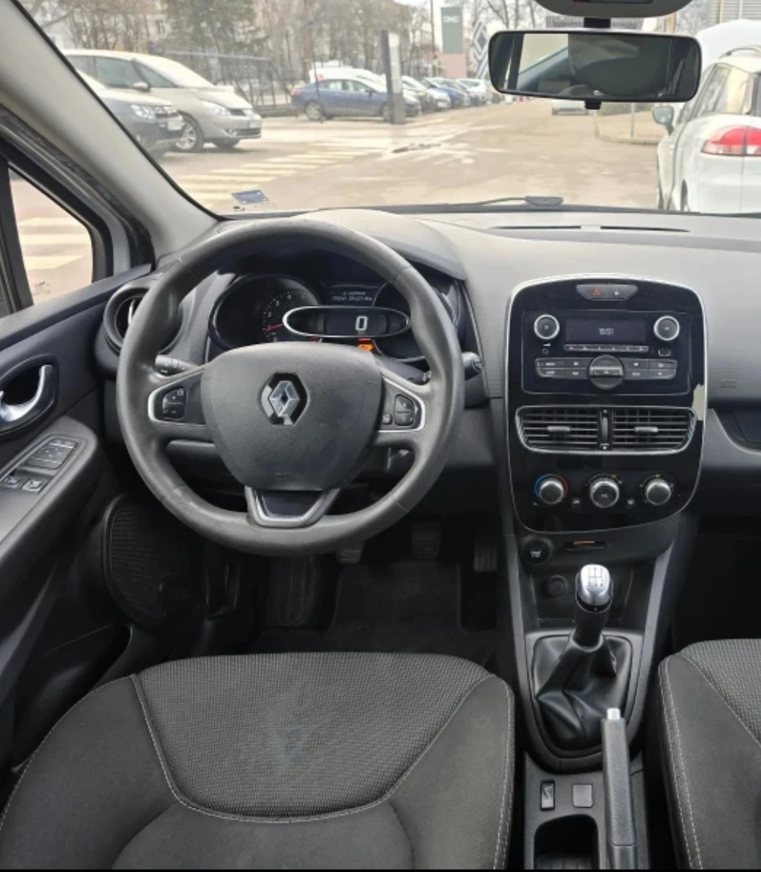 Renault Clio  - изображение 6