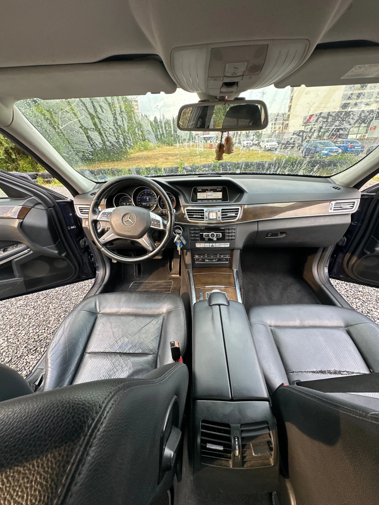 Mercedes-Benz E 200 | Mobile.bg — изображение 14