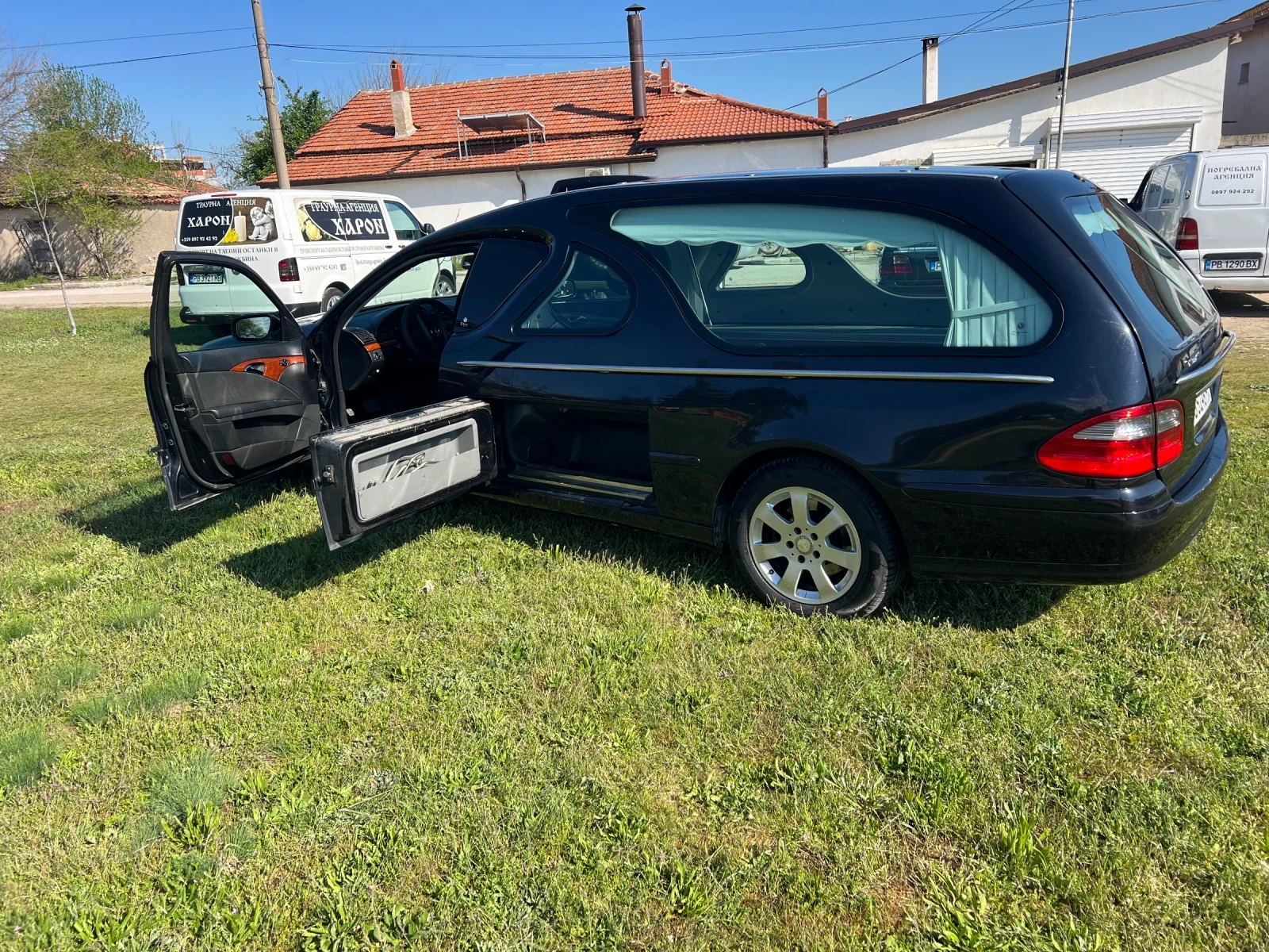 Mercedes-Benz E 220 Катафалка - изображение 6