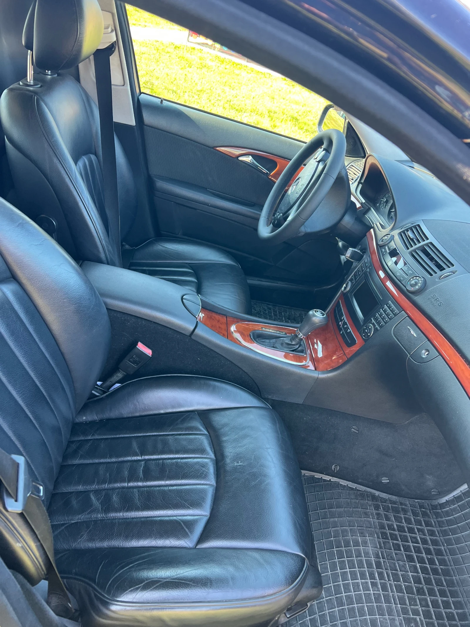 Mercedes-Benz E 220 Катафалка - изображение 9
