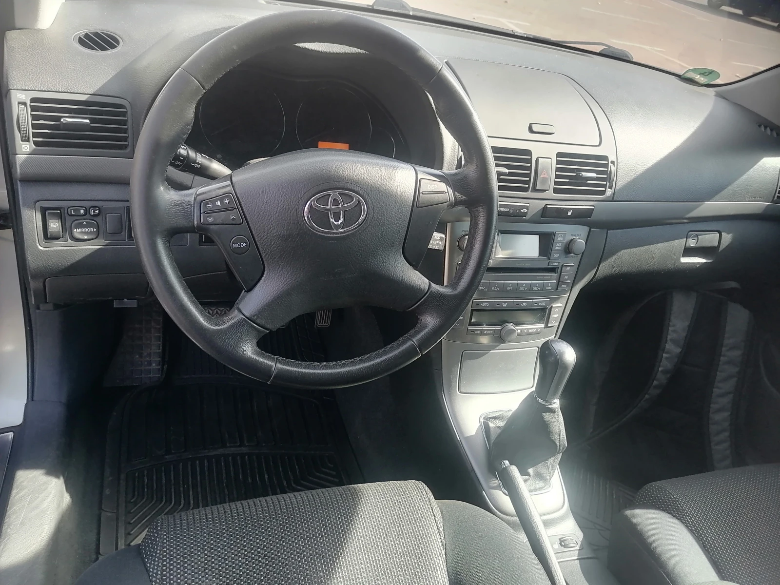Toyota Avensis 2.0i 147 K.C FACELIFT - изображение 8