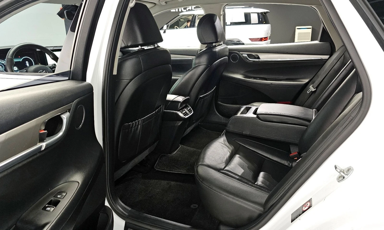 Hyundai Grandeur 3.0 Lpi Premium - изображение 9