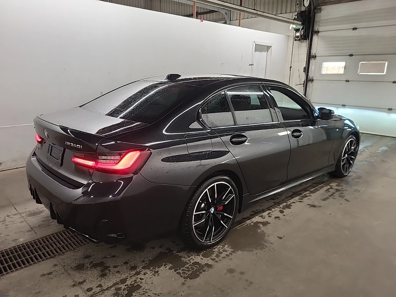 BMW 340 * CARFAX *    | Mobile.bg   4