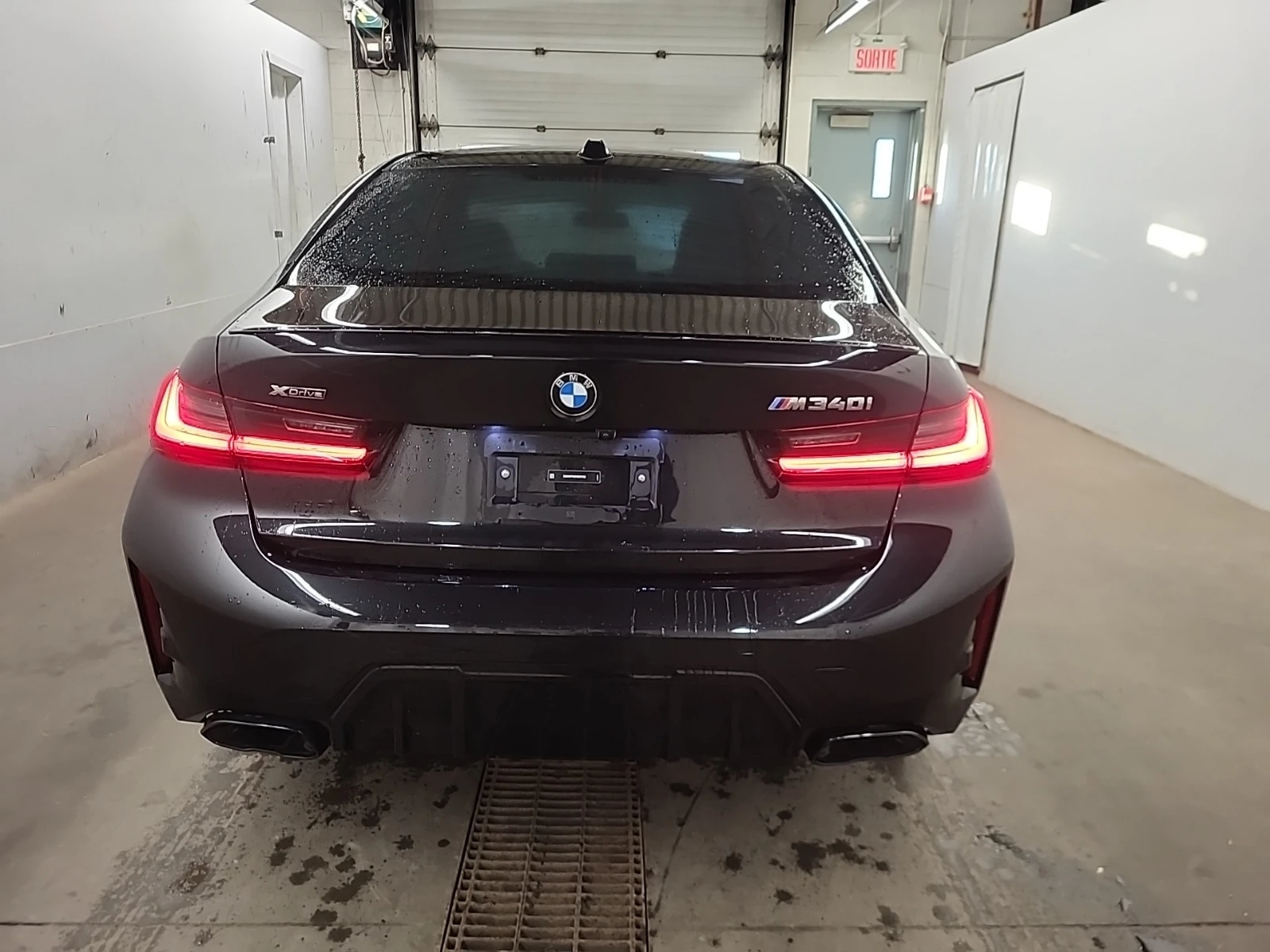 BMW 340 * CARFAX *    | Mobile.bg   5