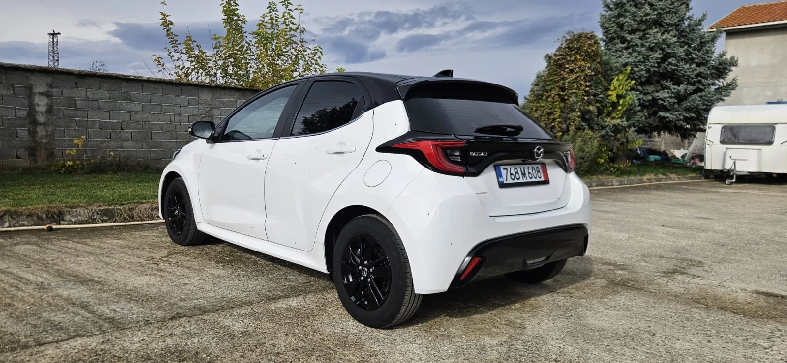 Mazda 2 HYBRID/DISTRONIC/CAMERA - изображение 9
