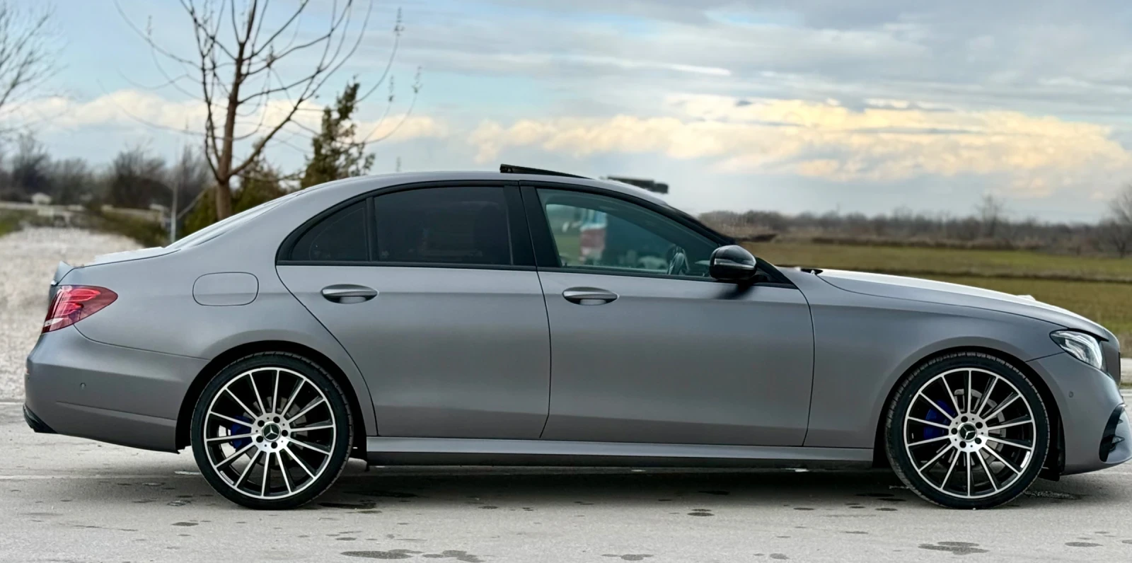 Mercedes-Benz E 220 AMG AVANTGARDE - изображение 6