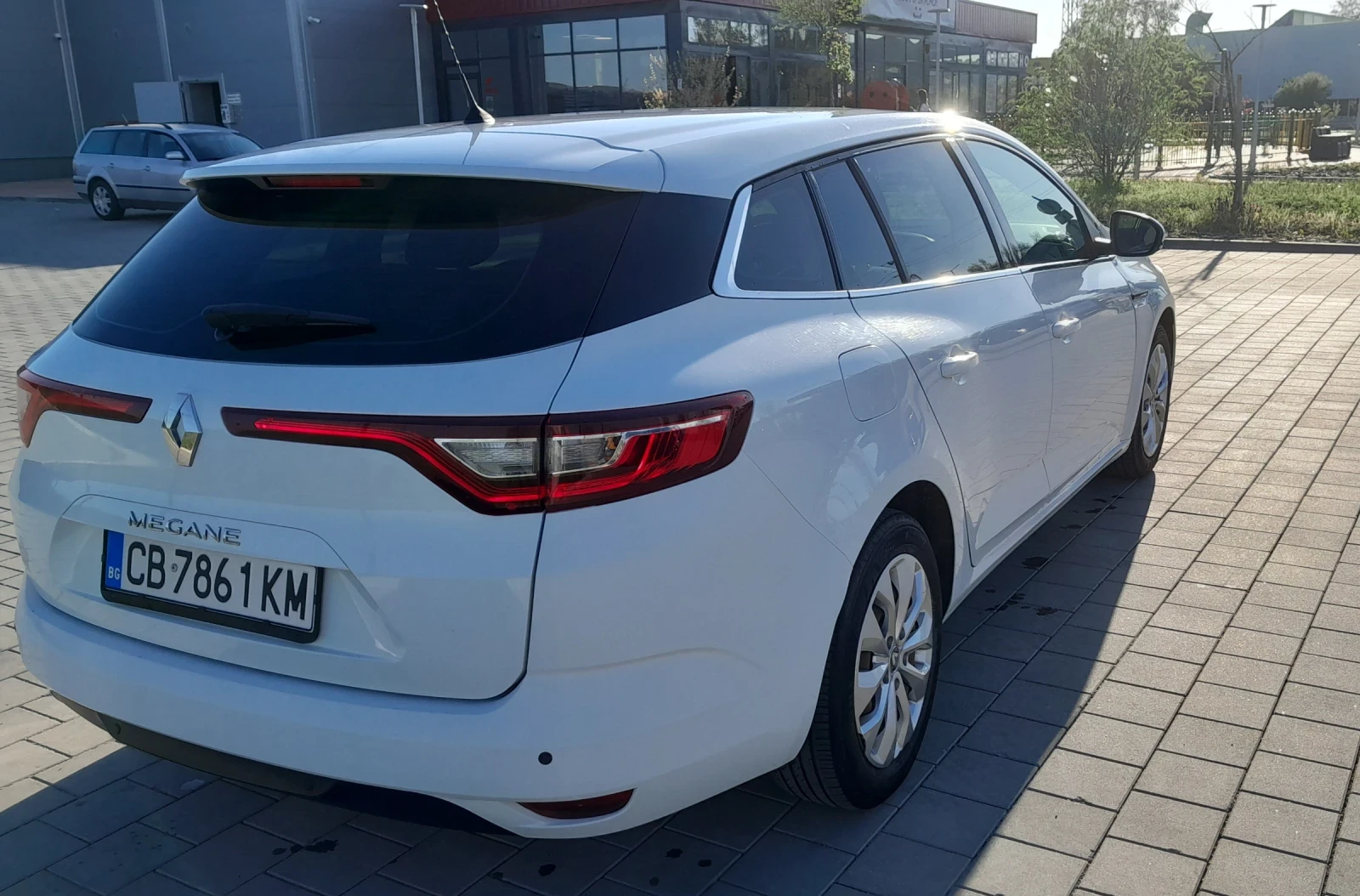 Renault Megane 1.6 ГАЗ, снимка 7 - Автомобили и джипове - 54498197