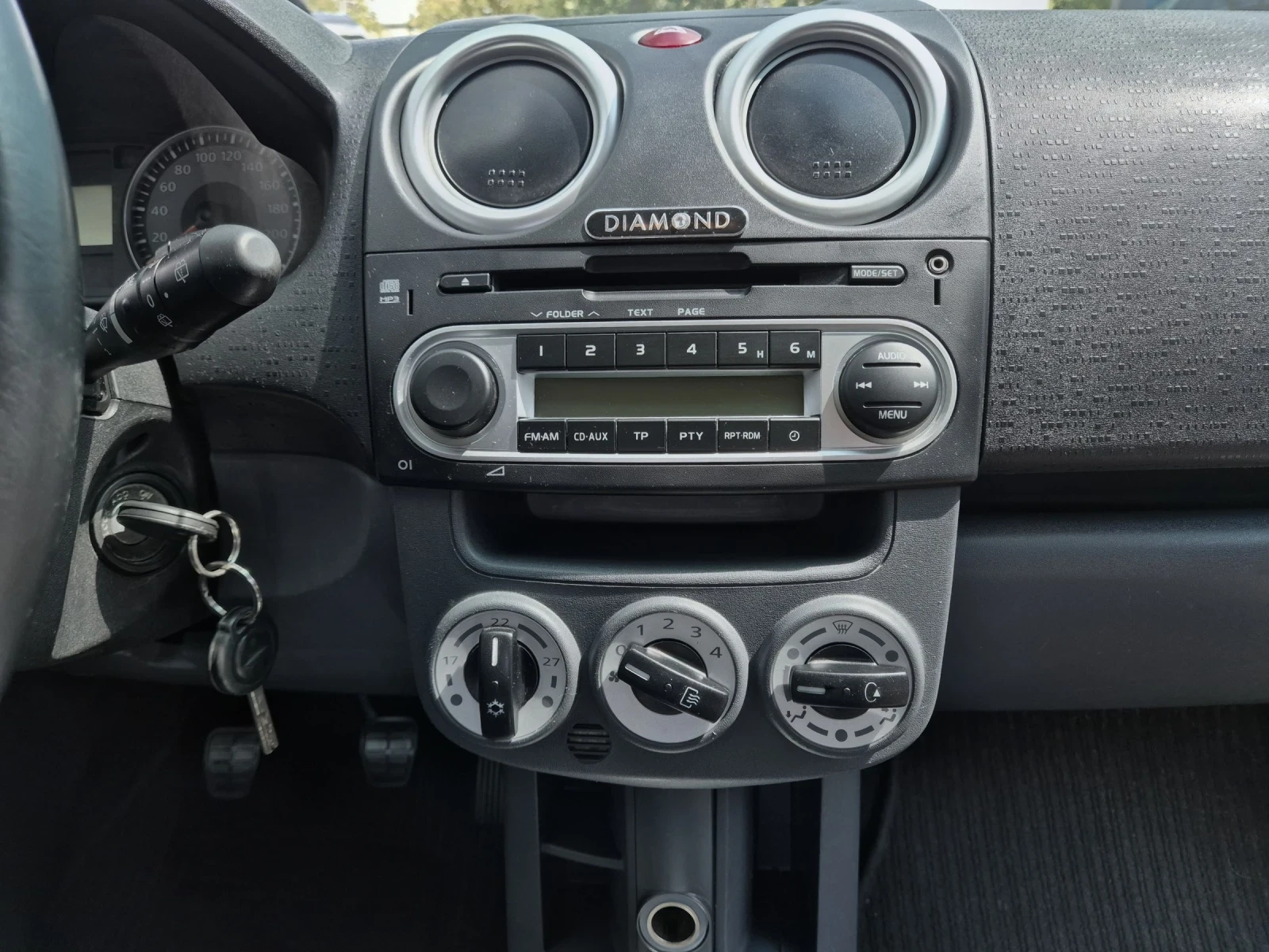 Mitsubishi Colt 1.3i DIAMOND FACE , снимка 14 - Автомобили и джипове - 54595473