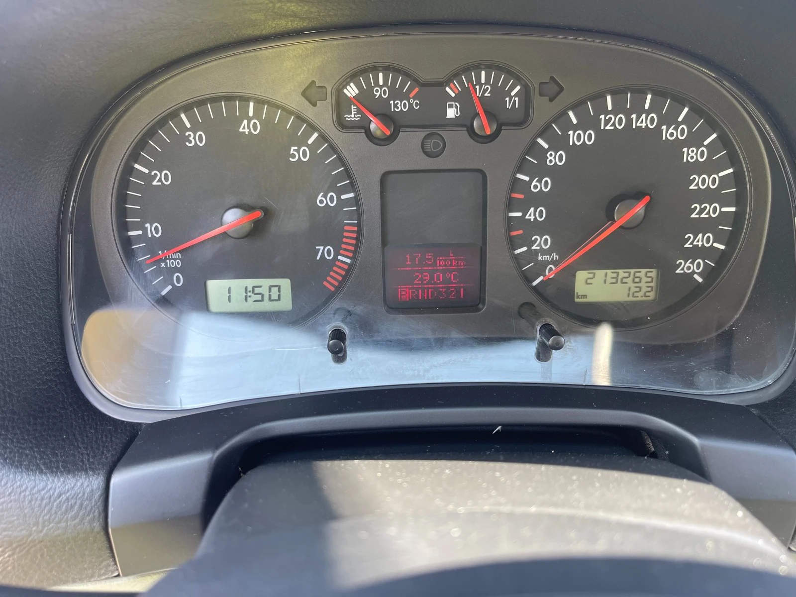 VW Golf 2.3 V5 Hiline, снимка 10 - Автомобили и джипове - 55103261