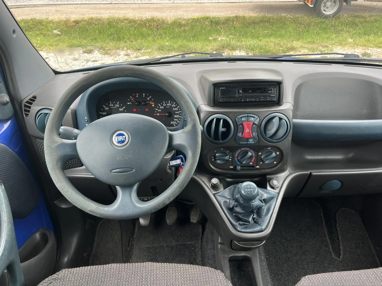 Fiat Doblo 1.6I 103кс  КЛИМАТИК , снимка 11 - Автомобили и джипове - 55138098