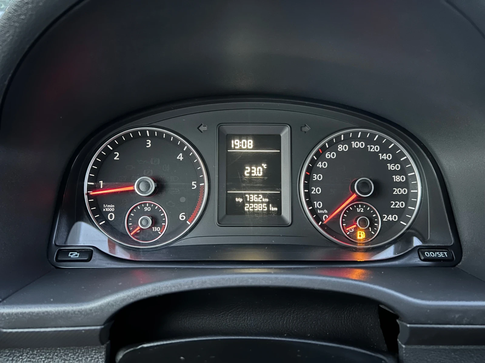 VW Caddy, снимка 16 - Автомобили и джипове - 55166486