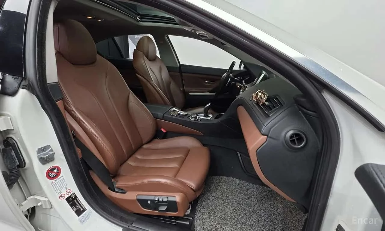 BMW 640 * 640d xDrive Gran Coupe * CARFAX * ЦЕНА ДО БГ, снимка 10 - Автомобили и джипове - 55499127