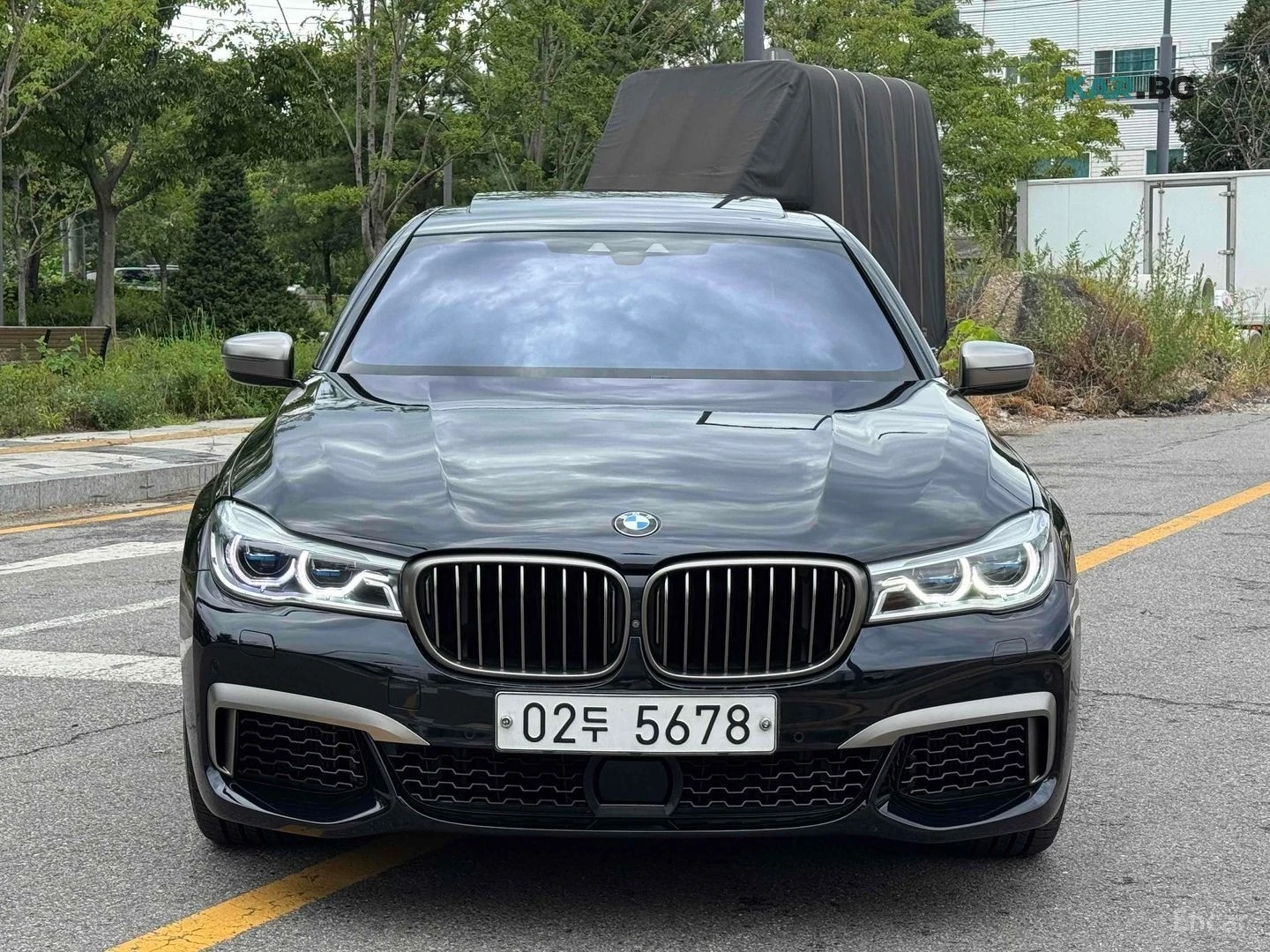 BMW 760 Li* М SPORT* Xdrive* ОБДУХВ* МАСАЖ* ТВ* 360*   , снимка 3 - Автомобили и джипове - 55832708