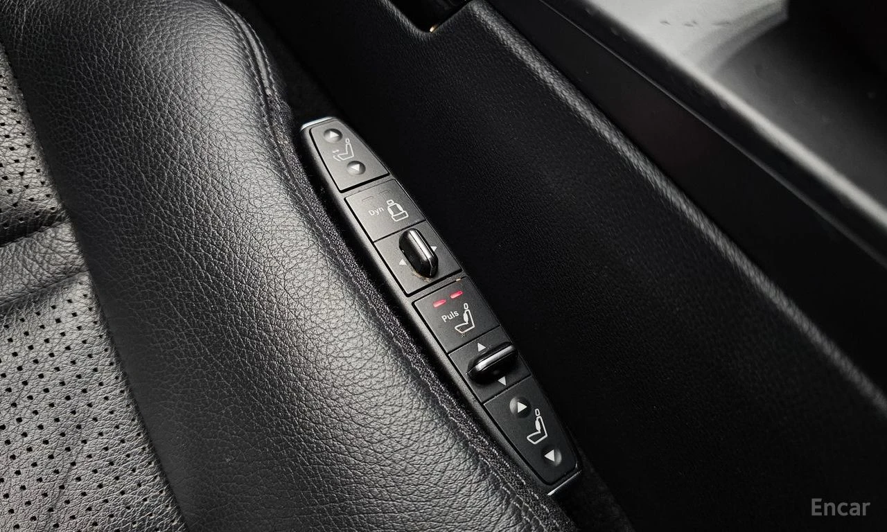 Mercedes-Benz E 63 AMG PANORAMA* ��������* �������* ���������* HARMAN-KAR | Mobile.bg � ����������� 12