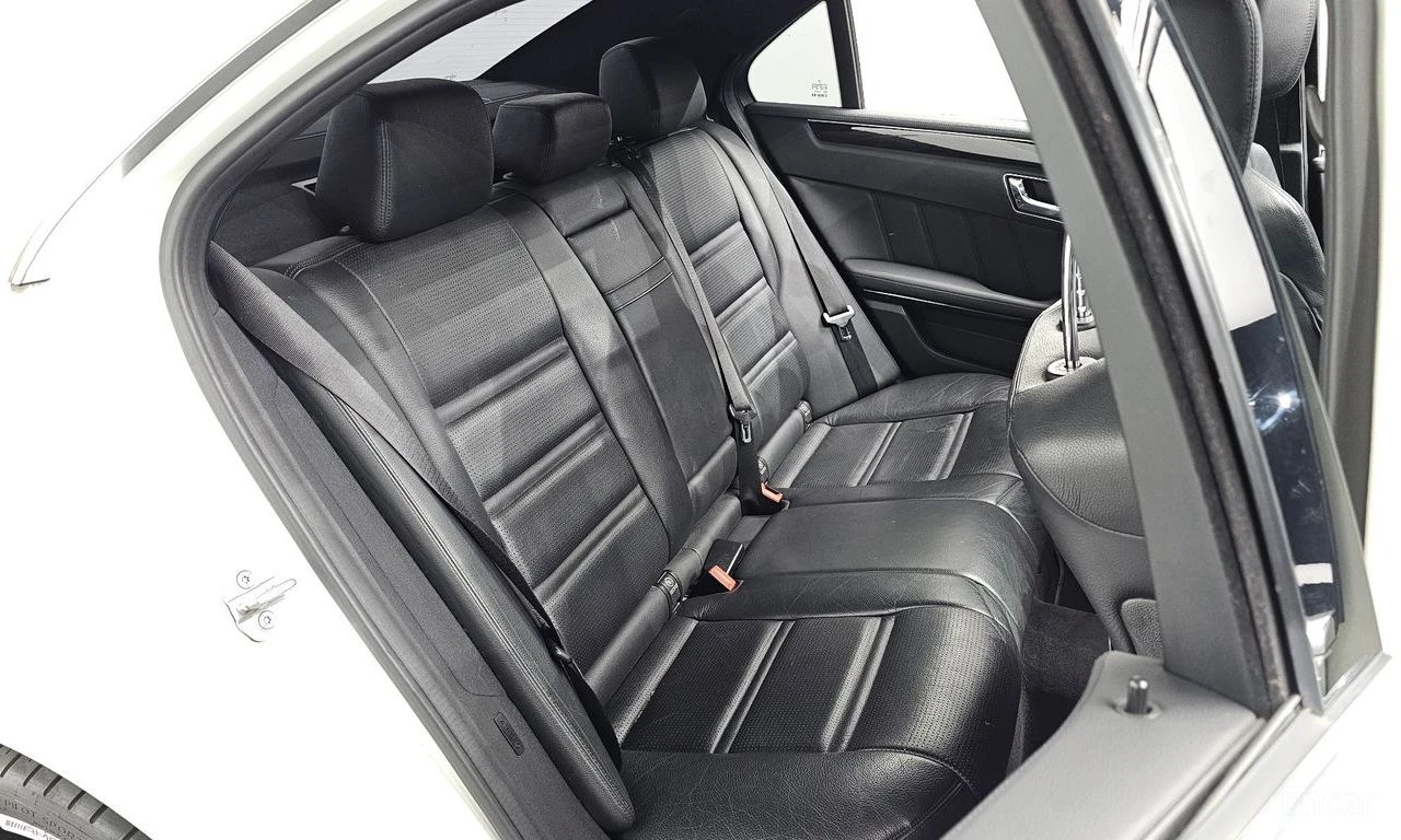 Mercedes-Benz E 63 AMG PANORAMA* ��������* �������* ���������* HARMAN-KAR | Mobile.bg � ����������� 14