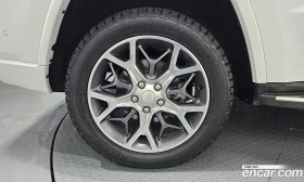 Jeep Grand cherokee 3.6 / OVERLAND / ОБДУХ / PANO / DISTRONIC / ВЪЗДУХ, снимка 5