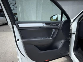 VW Touareg 3.6L - 39000 лв. / 19940.38 € - 47973905 9