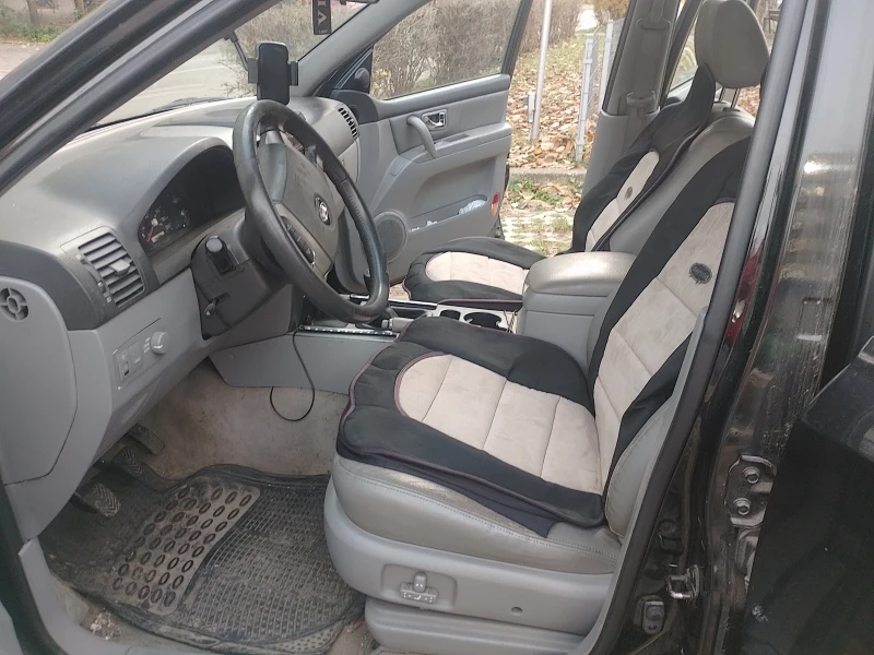 Kia Sorento, снимка 3 - Автомобили и джипове - 48151538