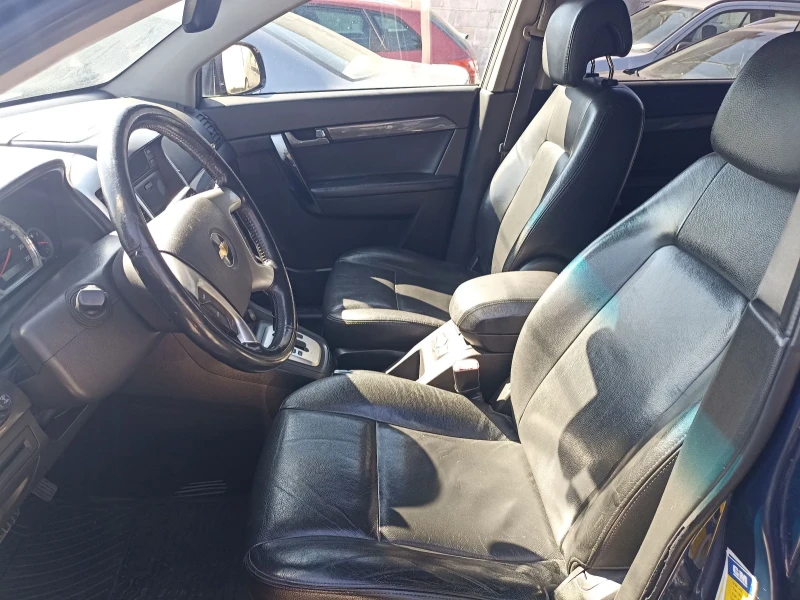 Chevrolet Captiva 2.0 VCDI Automatic 6+ 1, снимка 9 - Автомобили и джипове - 52412450