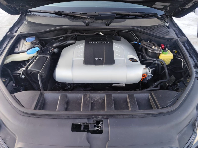Audi Q7 3.0 дизел Италия, снимка 14 - Автомобили и джипове - 52938239